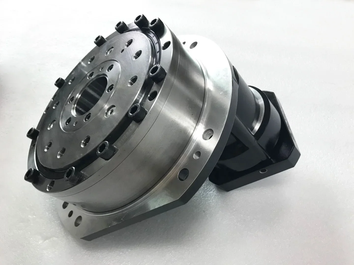 High Quality And More Economical Price Cycloidal Speed Reducer For Industrial Robotics Arms Joints High Torque Gearbox