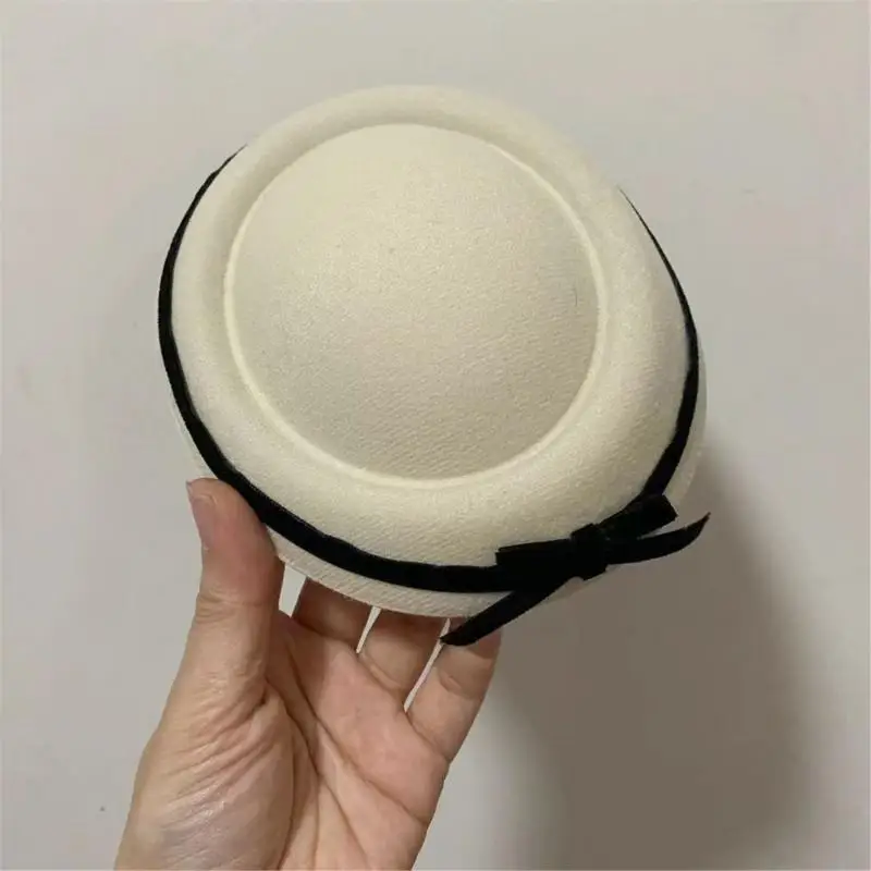 652F فاسيناتور ريترو مع فيونكة كبيرة الحجم للحفلات الرجعية مشبك فلابر أنيق خوذة صور الدعائم #5