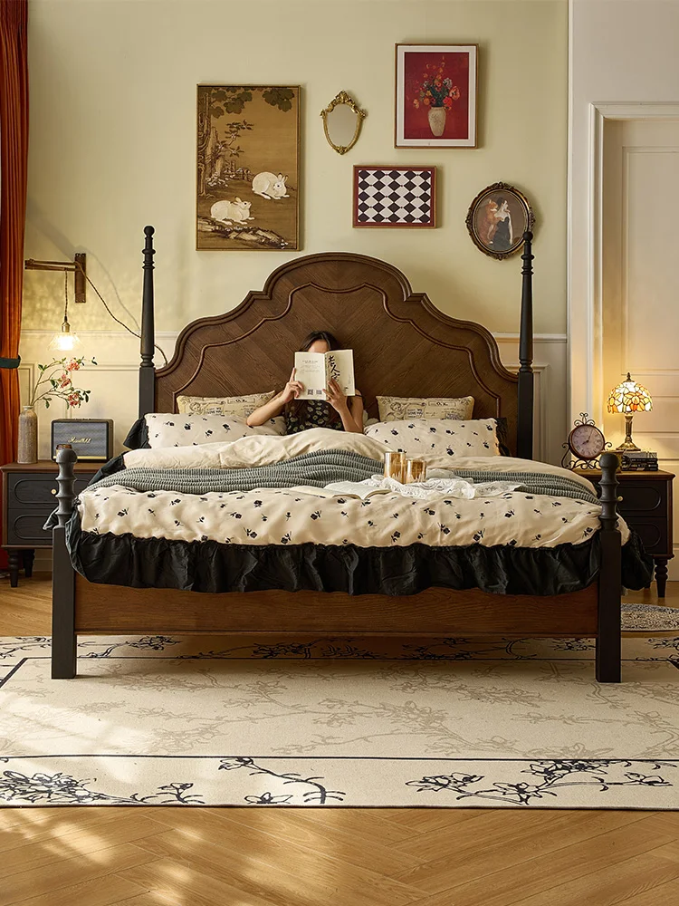 

French retro solid wood bed black master bedroom 1.8 meters with bag double bed