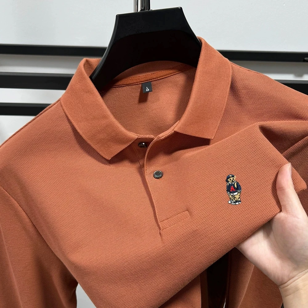 

100% чистый хлопок роскошная мужская polo рубашка Длинные рукава бренд мода мультфильм медведь вышивка высококачественная легкая комфортабельная новый пункт отдых футболка