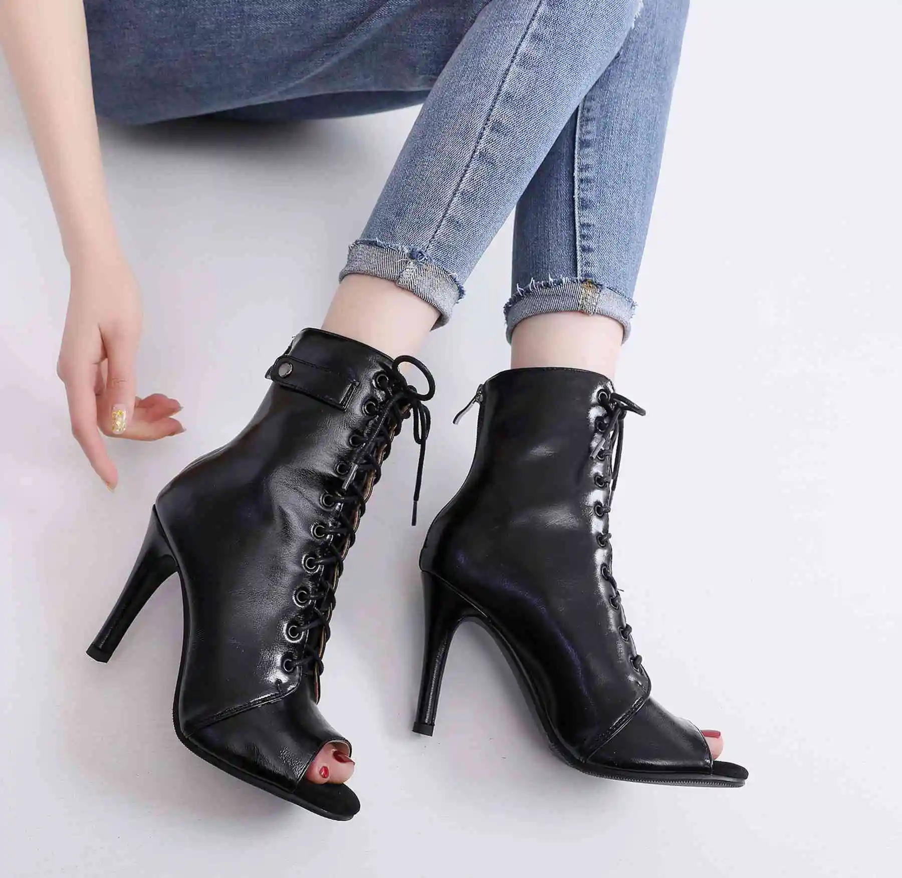 2021 New Latin Dance Shoes Women Ballroom High Heeled Salsa Samba Dancing Shoes Girls Ladies Indoor Soft Bottom Party Black