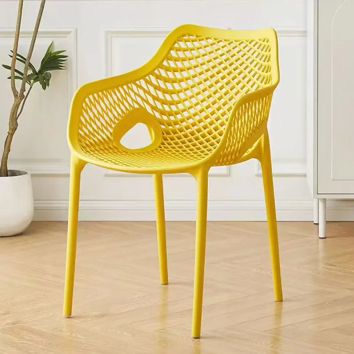 

Outdoor plastic chair imitation rattan back chair outdoor courtyard garden villa thickened plastic back chair milk tea shop chai