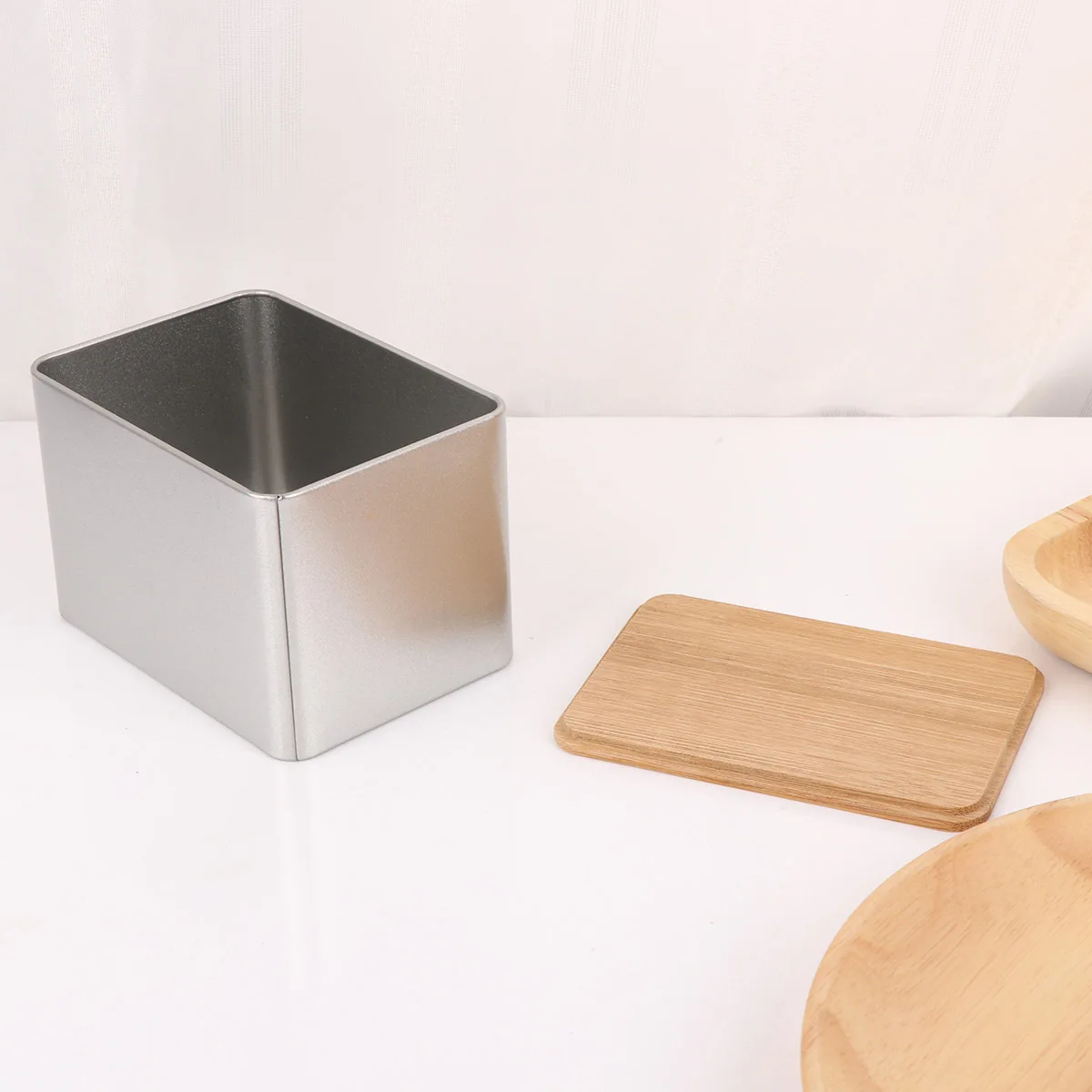 

2 шт. жестяная банка, креативная упаковочная коробка, многофункциональный контейнер для хранения, бамбуковая крышка, чай, кофе, орехи, цельнозерна M