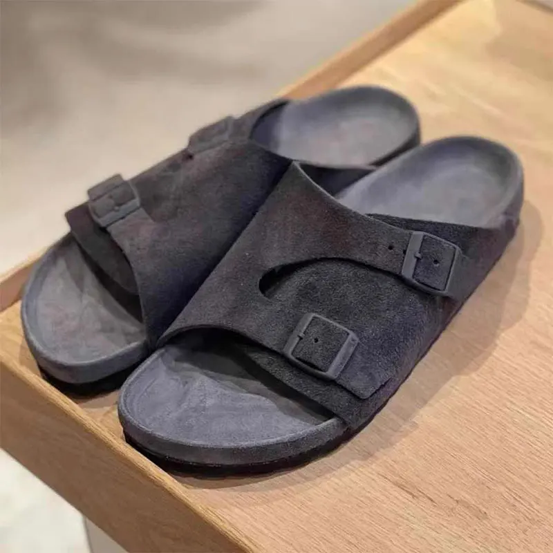 

Comfortable Breathable Mesh Slip-On Sneakers Trendy Color Block Design Casual Summer Shoes for Men Fashionable Flat Sandals