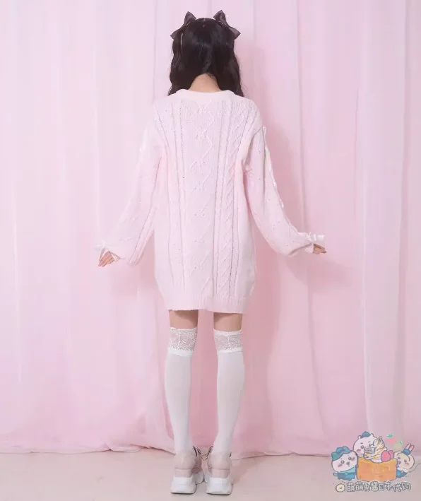 

Пушистое вязаное платье с длинными рукавами и мультяшной нашивкой, осенне-зимнее новое милое универсальное платье-свитер средней длины для девочек с круглым вырезом