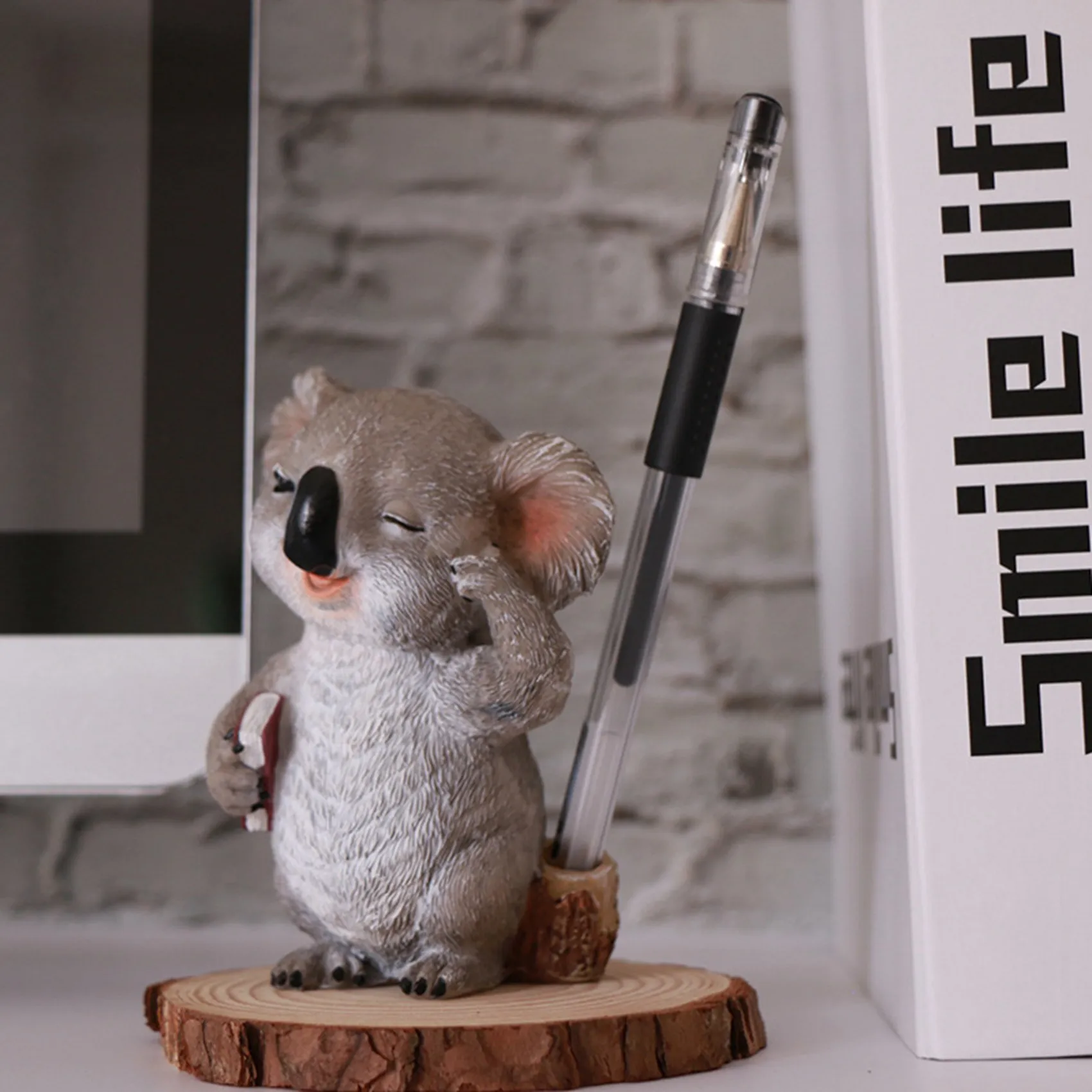 AT05-2X Koala Figurines Animal Statues Resin Glasses Stand Pencil Sunglasses Holder Container Desktop Home Decor Gift A