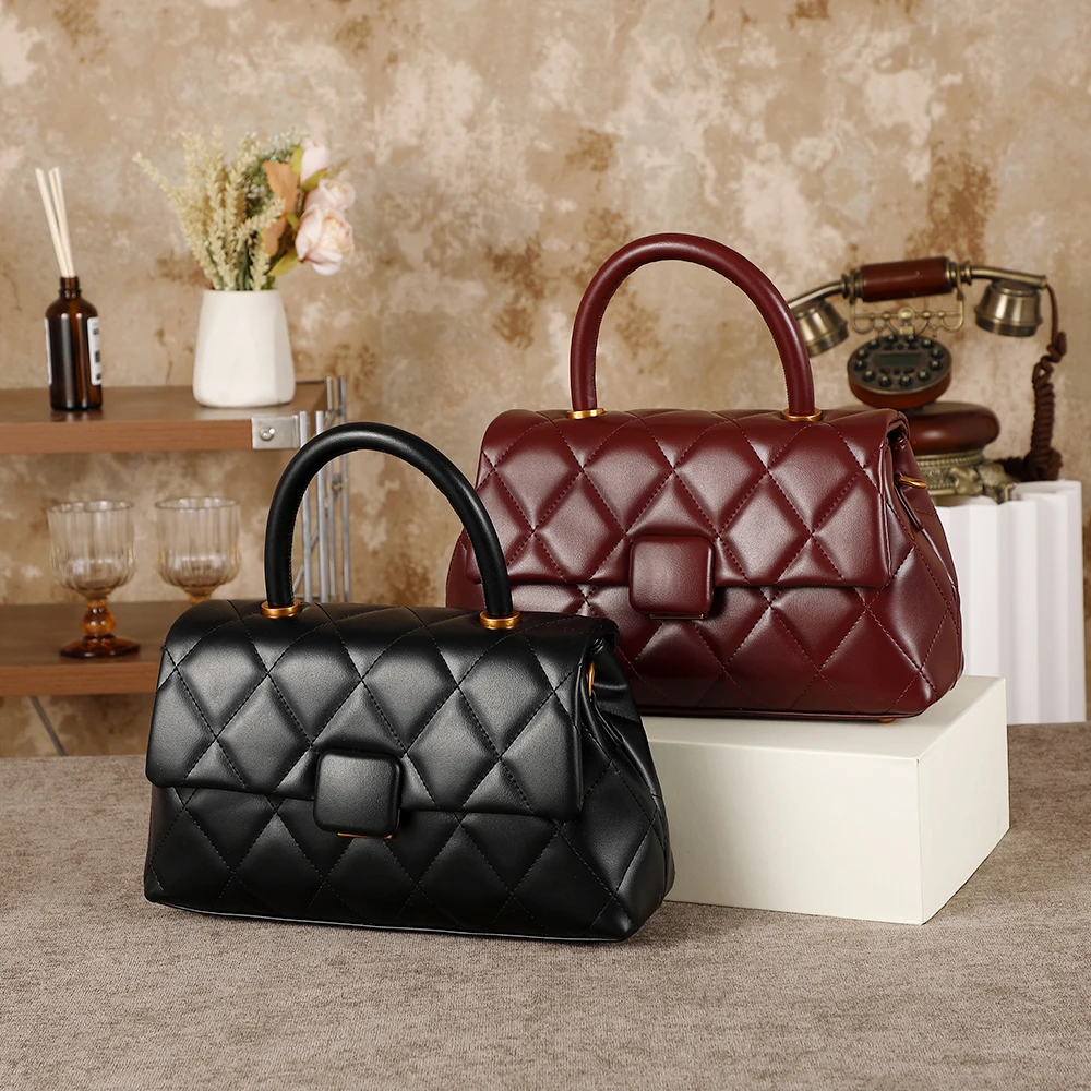

Ladies' handbag 2026 season change fashion new item, high-end, light luxury, fashionable trend, retro versatile handbag, single