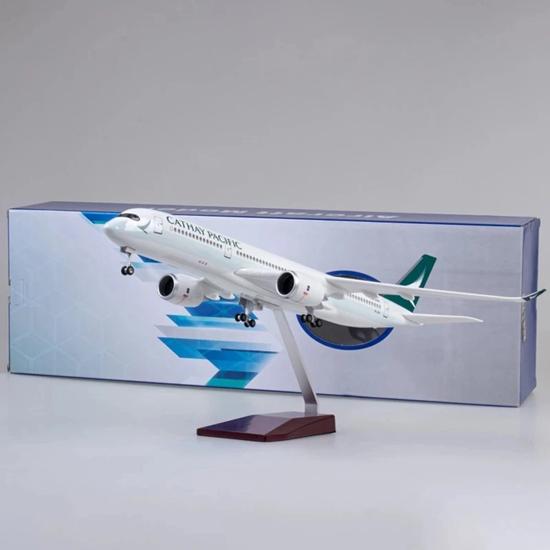 47cm Resin Diecast 1/150 Scale Cathay Pacific Airbus A350 Airplane Model Plane With Light & Wheel For Collector's Gifts