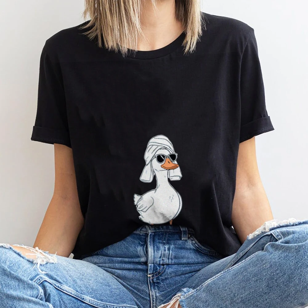 

Y2K Graphic T-shirt Cool Duck T-shirt 100% Cotton High Quality Oversize Colorful T-shirt Duck With Towel Print Fun Y2K Vibe