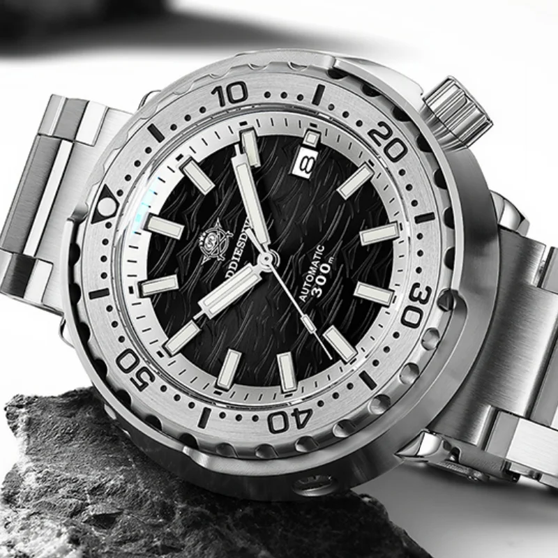 

ADDIESDIVE Men's Diving Tuna Watch 30Bar Waterproof Synthetic Sapphire BGW9 Luminous 316L Stainless Steel Automatic Watch AD2098