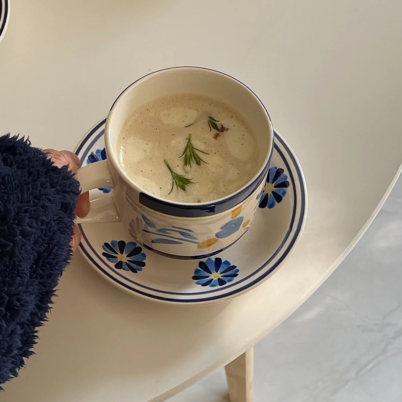 

Vintage Hand-Painted Blue Flower Ceramic Cup and Saucer Set Afternoon Tea Coffee Mug Office Girls Tea Cup Breakfast Milk Cup