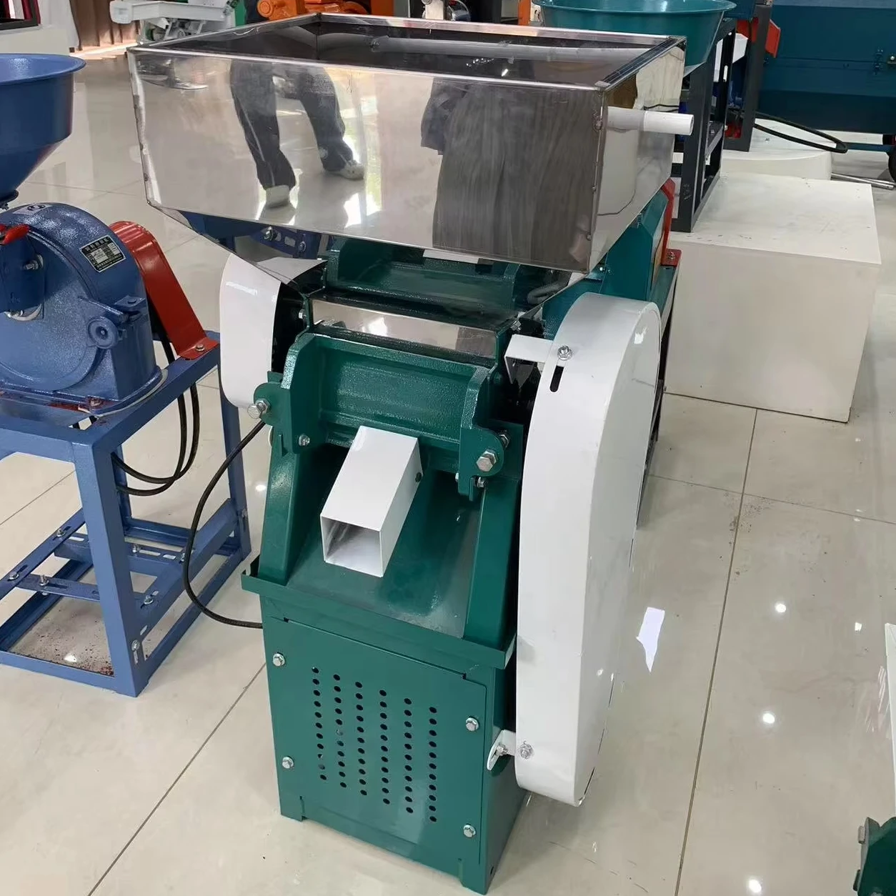 Descascarilladora Automática de Gran Productividad para Granos de Café 220V, Máquina Agrícola con Función de Adición de Agua para Pelar Granos de Café