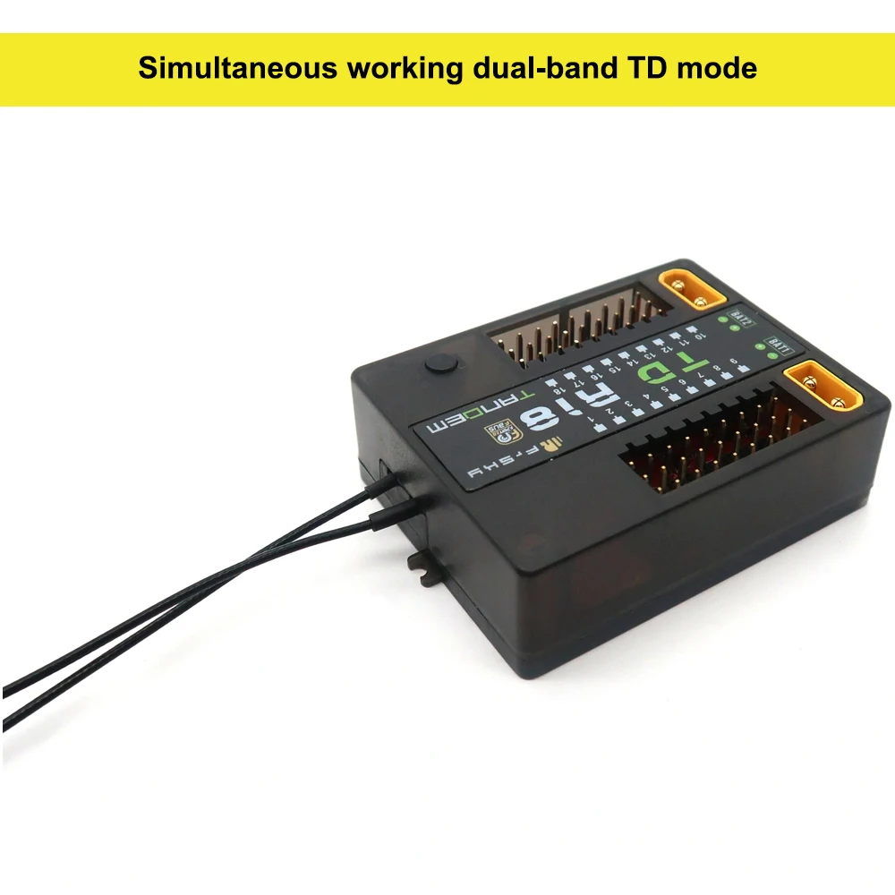 FrSky TD R18 OTA 2.4G 900M 18CH Tandem ثنائي النطاق استقبال الكمون المنخفض طويلة المدى المدمج في مفتاح الطاقة مستشعر الجهد الحالي #4