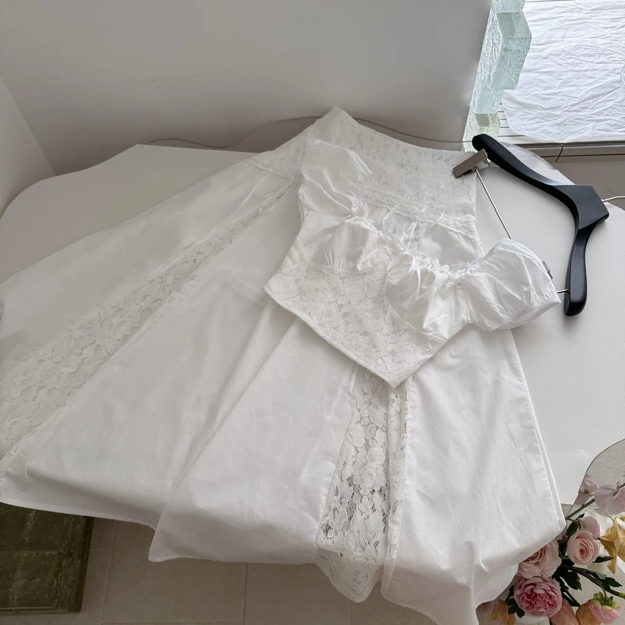 

Fashionable Two-Way Wear Embroidered Top And Skirt Set Summer 2026 Young Women's Ensemble Half-Length Skirt Splicing Design