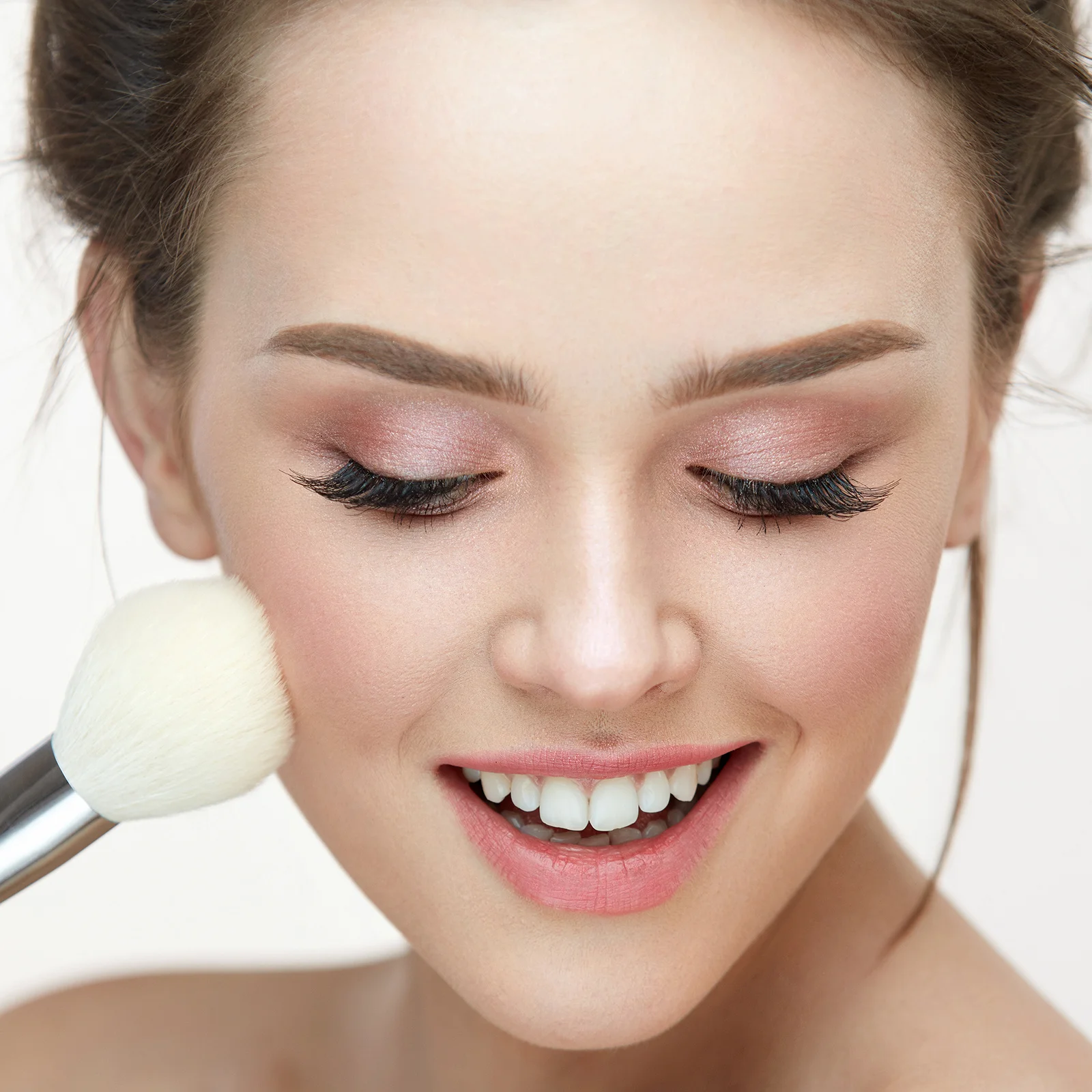 

Natural False Eyelashes Women Makeup Tool Exquisite Craftsmanship Dazzling Appearance Long Dense Beautiful Fashionable