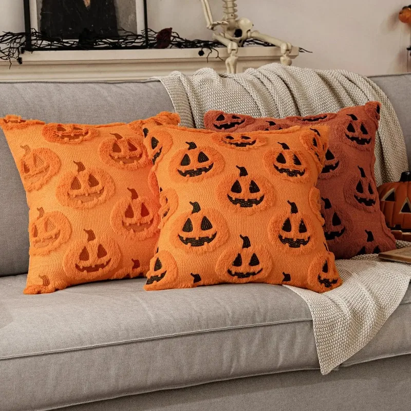 Sarung Bantal Halloween Musim Gugur 18x18, Sarung Bantal Dekoratif Motif Labu, Bantal Lembut Berbahan Bulu Imitasi untuk Sofa Rumah