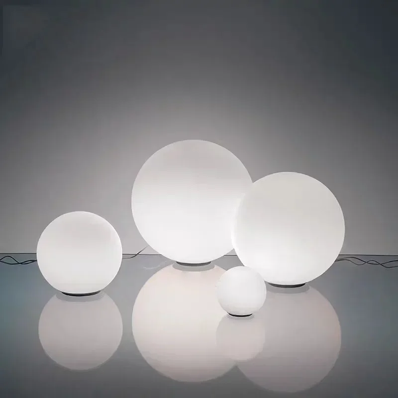 Lámpara LED de escritorio con orbe de cristal italiano, luz cálida de escritorio creativa y moderna con interruptor, Lámpara decorativa para dormitorio y mesita de noche