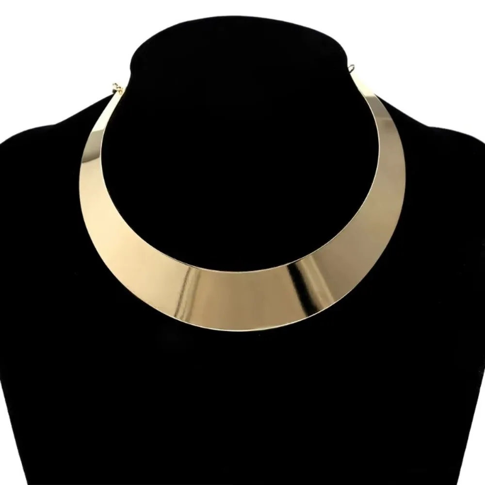 Punk Metal Alloy Torque Necklace Exaggerated Plated Golden Choker Necklace Wide Collar NeckChain Jewelry Accessories