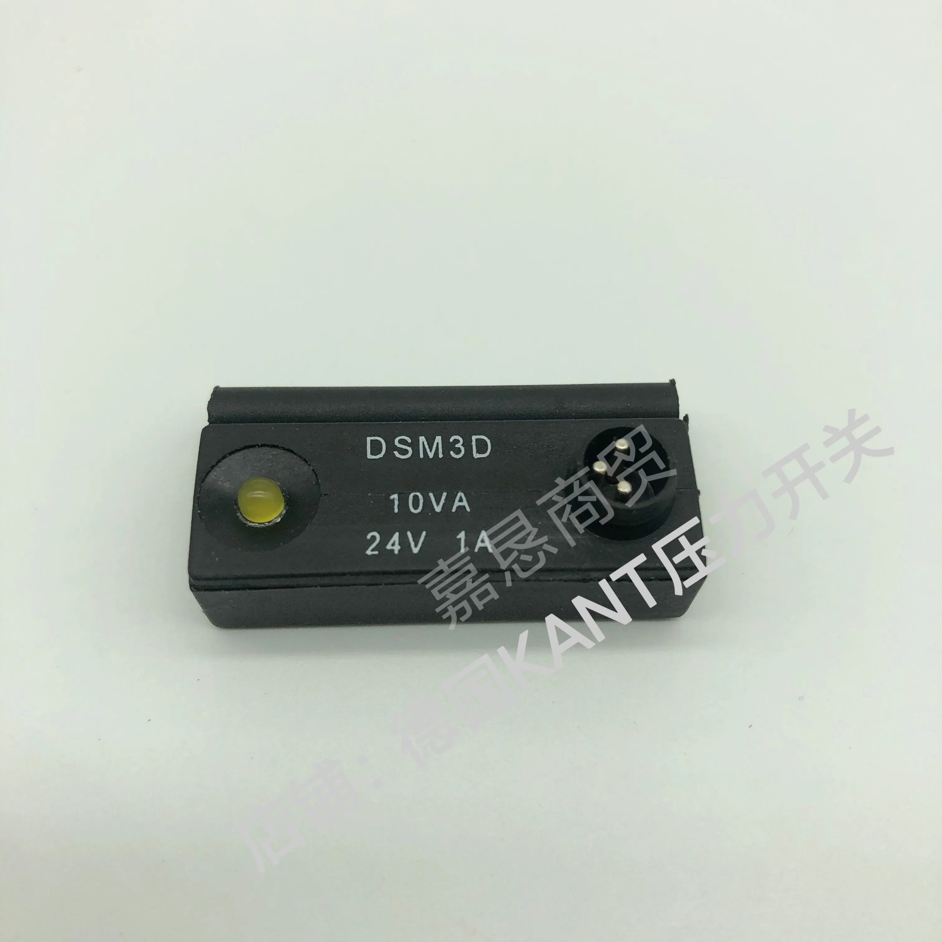 

Italy imported magnetic switch/DSM3D Brand new, in stock