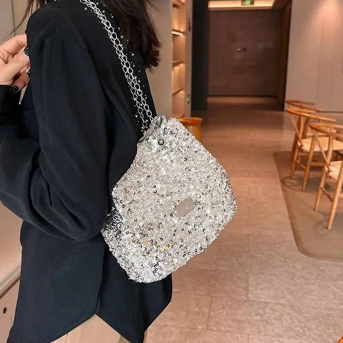 YANZAI 2024, luksusowa designerska torebka Trend cekinowa torba na poduszkę damska torba typu crossbody o dużej pojemności Bling oddychająca damska