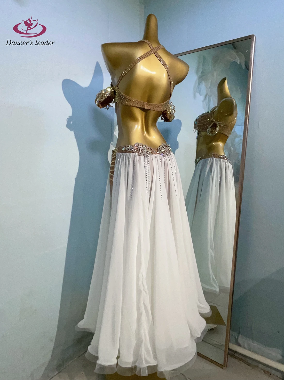 Trajes de danza del vientre, sujetador de borla de cadena de diamantes grande personalizado de alta gama para mujer, falda dividida, vestido de actuación de Tango Samba