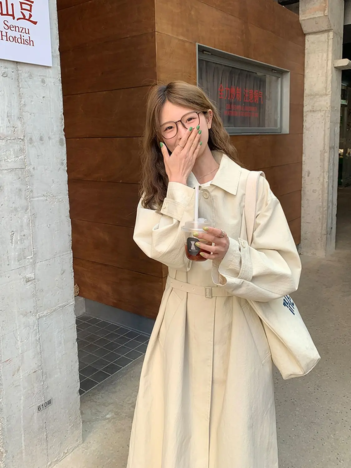 Рисунок 4 - Корейская ветровка средней длины