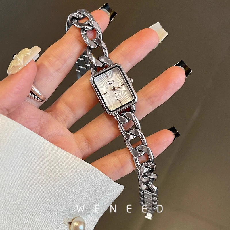 2025 New Simple Fashion Luxury Gold Small Dial Ladies Watch Steel Belt Quartz Watch Birthday Gift
