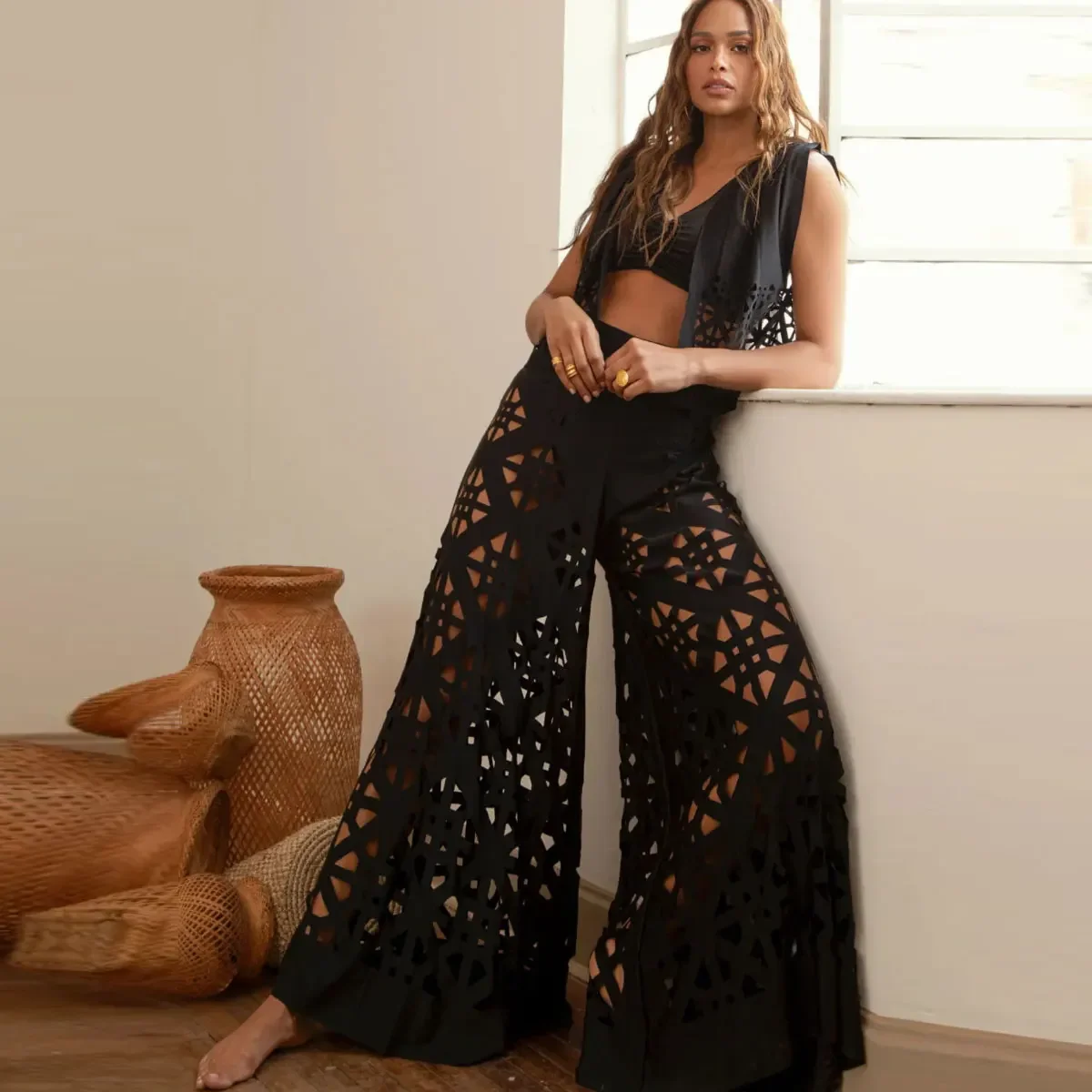 Set da due pezzi Pantaloni a gambe larghe Elegante donna solida V profondo scava fuori Pantaloni corti sexy a gamba larga Completo da ufficio Abbigliamento da donna