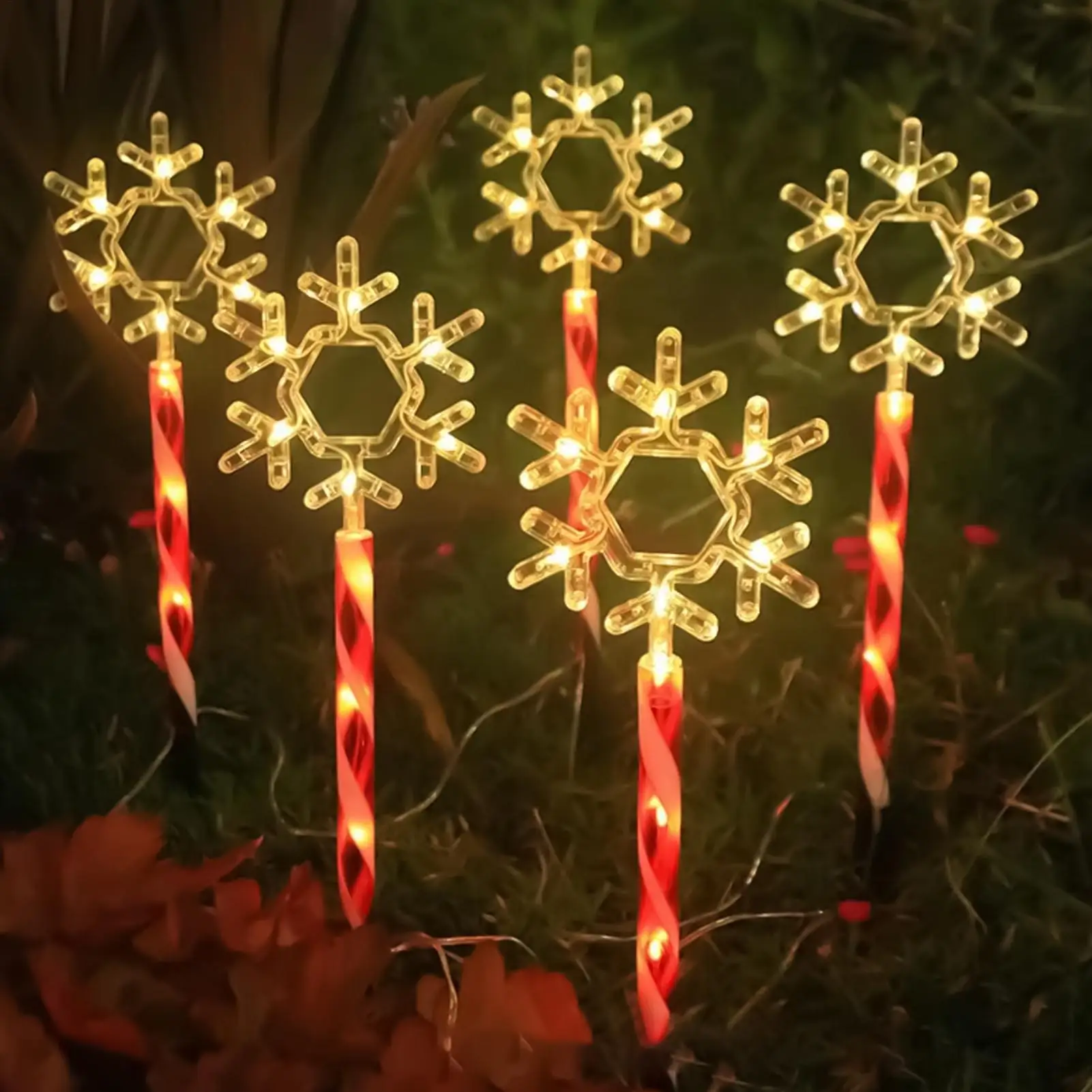 5pcs LED Solar Lawn lamps Outdoors Waterproof Christmas Tree Snowflakes Decor Party Garden Porch Landscape Sunlight Lamps