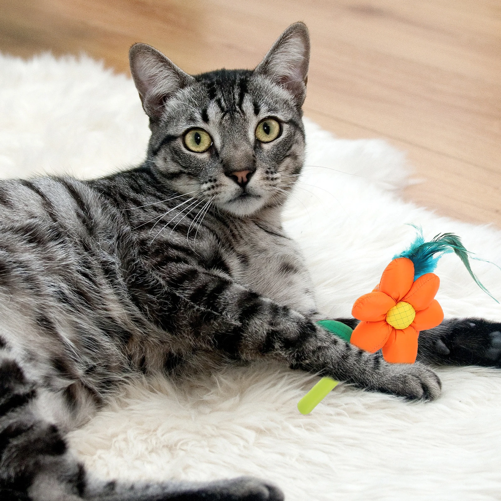 

3Pcs Cat Teaser Set Creative Flower Design Soft Plume Engaging Playtime Feline Friends Interactive Pet Toys Teaser Cat