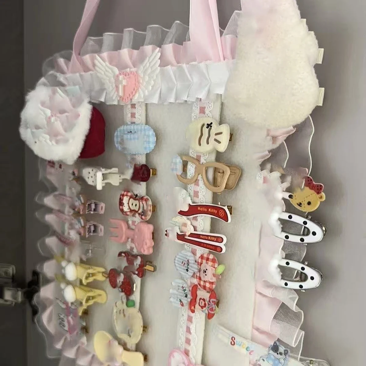 Niedliche Filz-Haarspangen-Aufbewahrung Wandmontierte Neue Hängetasche Aufbewahrungstasche für Haarspangen und Haaraccessoires Dekorativ – Detail 5