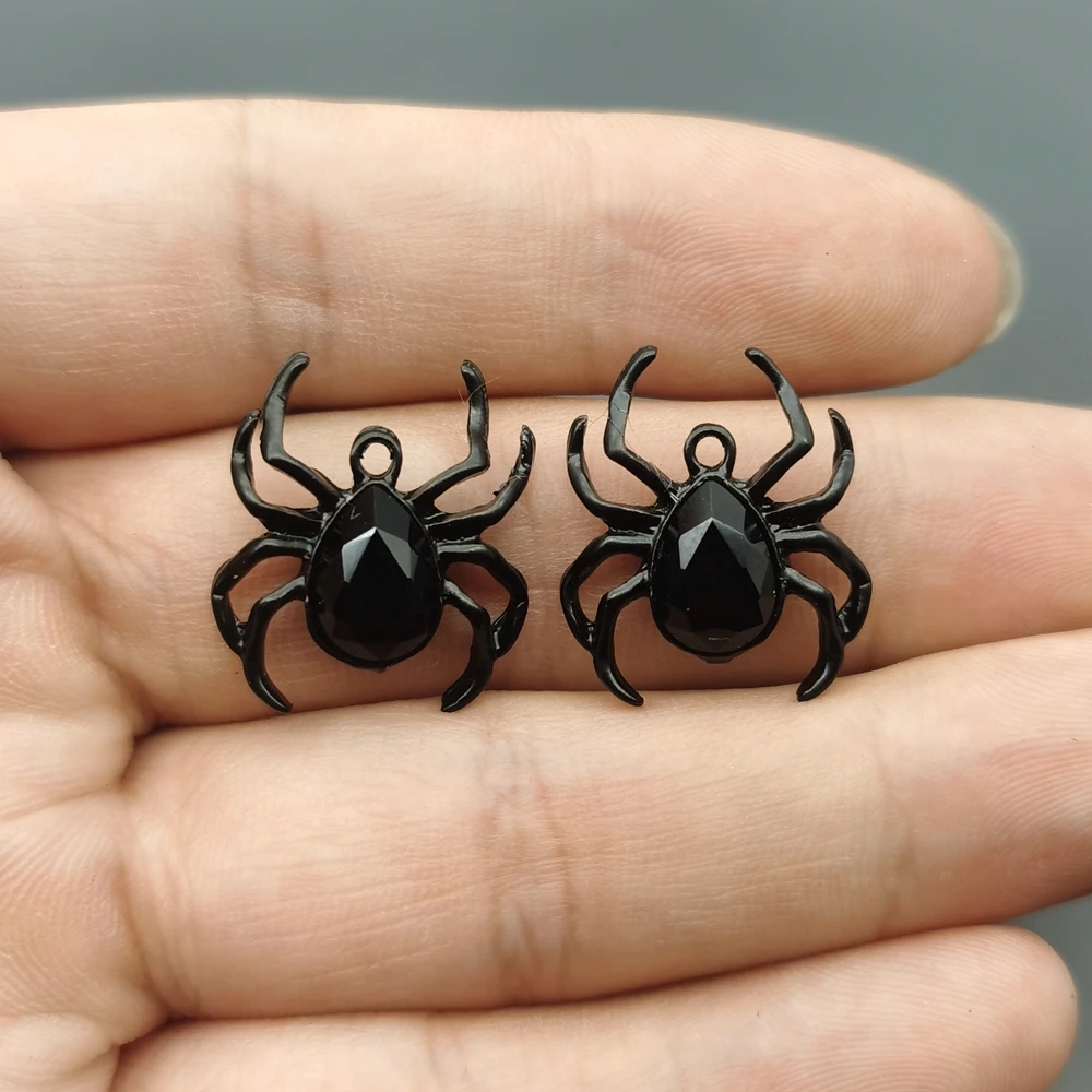 Colgante de araña roja sangre de 10 piezas, Tarántula gótica, Wicca, Witchy, espeluznante, lindo, Halloween, accesorios de joyería hechos a mano