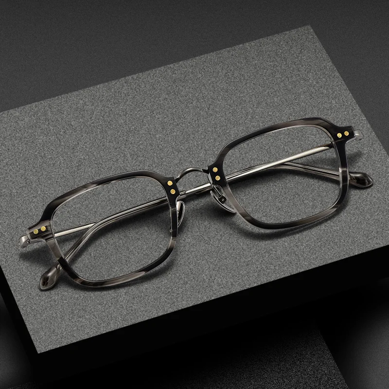 Fashion Retro Titanium  Acetate Eyeglasses Luxury Eyewear Square Small Size Number of Heights Optical Prescription Frames Man