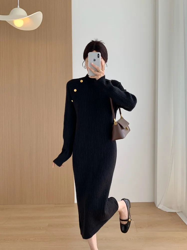 Simple Semi High Neck Knitted Dress For Women\'S Winter Wear, New Style With Slimming And Loose Straight Tube Dress