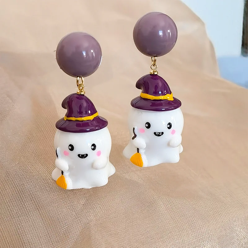 Neue Niedliche Halloween-Geister-Ohrringe aus Harz für Frauen Cartoon-Mode Geometrischer Roter Stern Ball-Ohrstecker Festtags-Party-Schmuck Geschenk – Detail 6