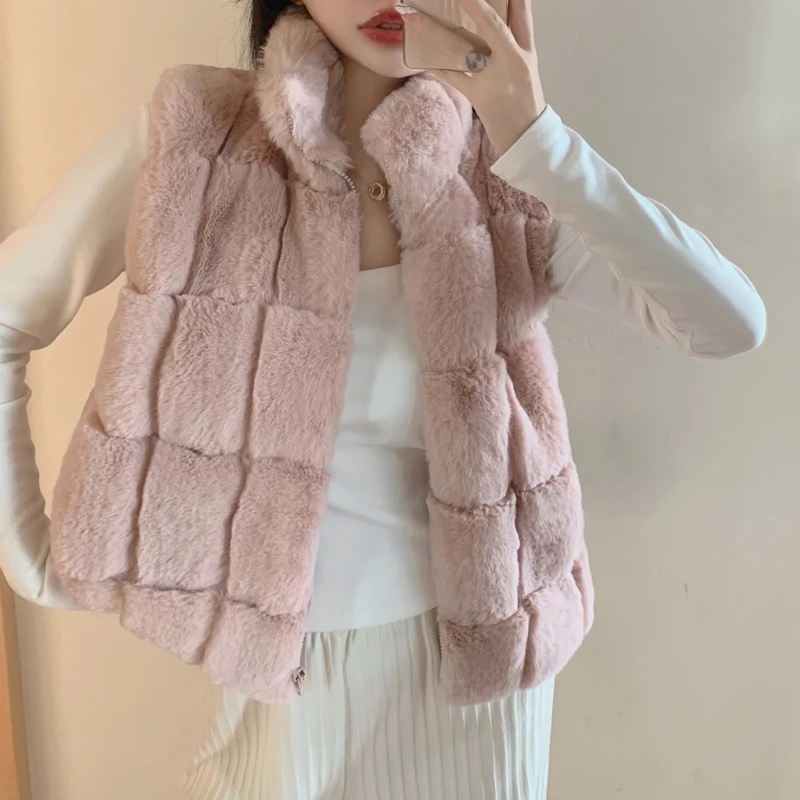 

Women's Sleeveless Jacket Artificial Fur Coat Winter Korean Fashion Female Waistcoats Outerwear Warm Faux Fur Vest Oversize