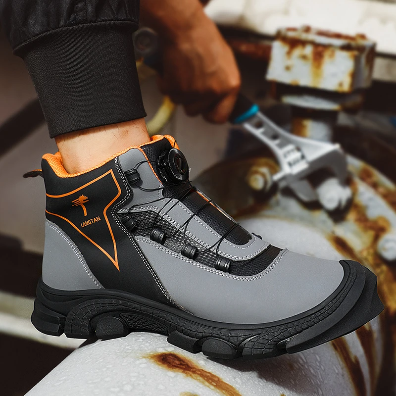 Button anti smashing and anti piercing Kevlar bottom steel toe shoes, anti slip and wear-resistant work boots.