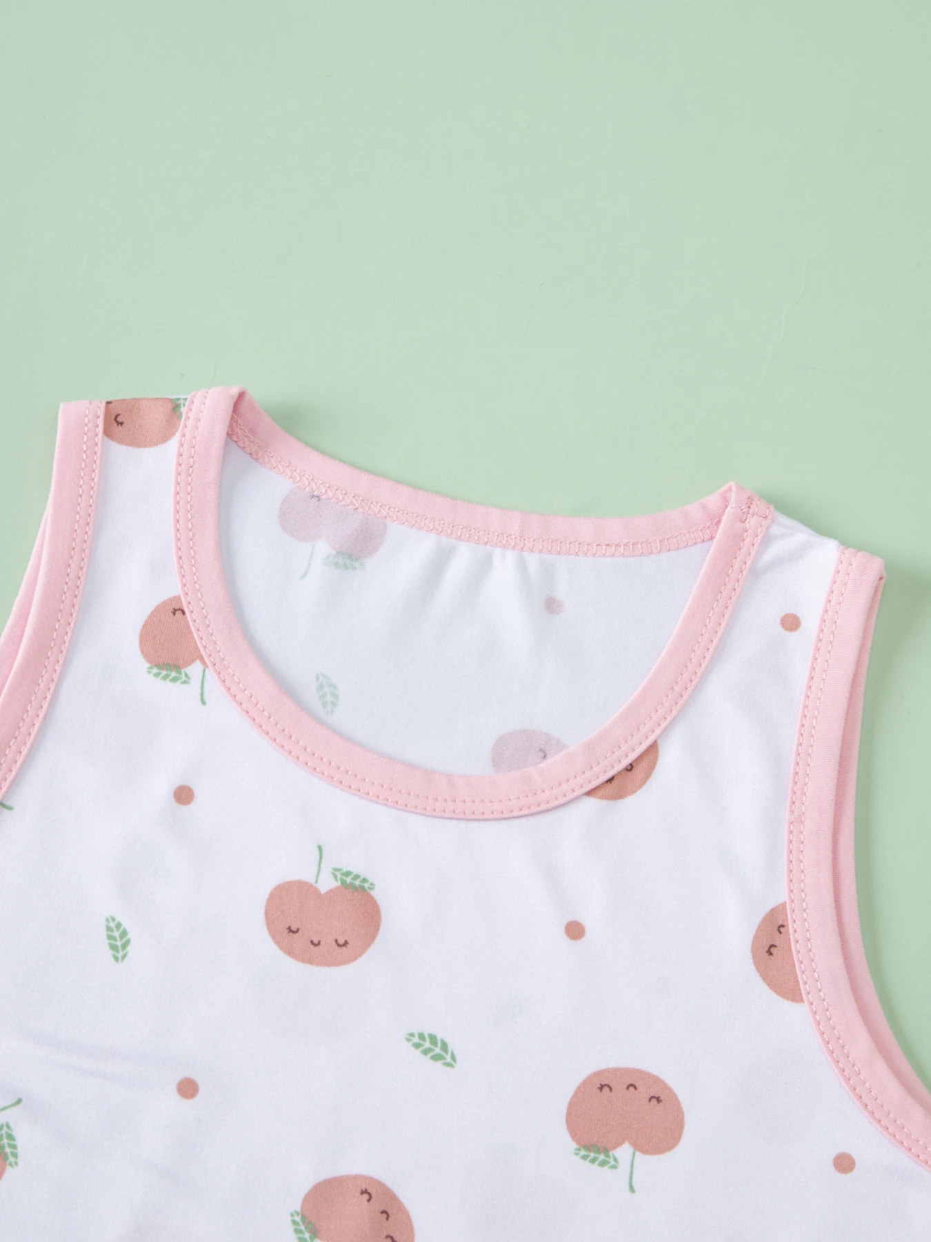 3-teiliges süßes und niedliches Vier-Jahreszeiten-Weste-Set für Mädchen, bequemes ärmelloses T-Shirt mit Rundhalsausschnitt, lässiges, vielseitiges Cartoon-Oberteil für Kinder – Detail 15
