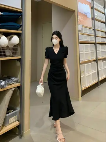 여성용 셔츠 맥시 드레스, 블랙 롱 티셔츠, 원피스 의류, 한국 스타일 의상, 원피스 하라주쿠 Y2k, 여름 XXL, 2024 10 여성용 드레스 여름 고급스러운 스타일 V넥 허리 조임 슬림핏 롱 드레스 여자용 우아한 드레스 여성용 드레스 여름 드레스