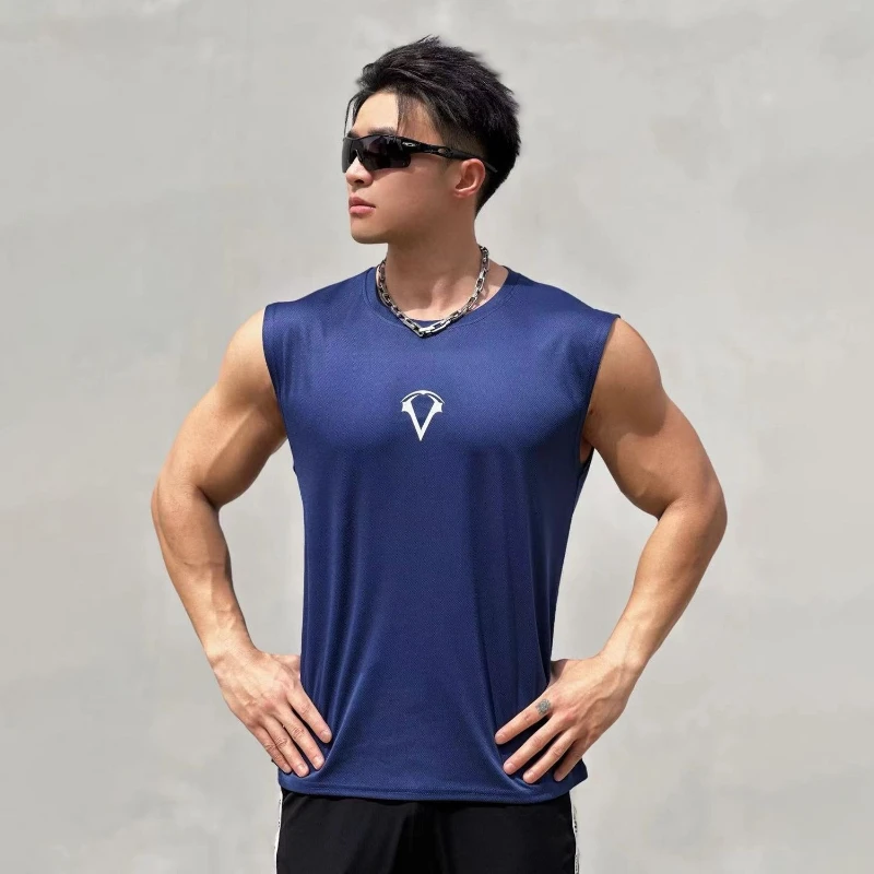 Men's Sleeveless Gym Tank Tops Quick Dry Breathable Loose Fit Lightweight Running Workout Shirts Summer Fitness Training Tee