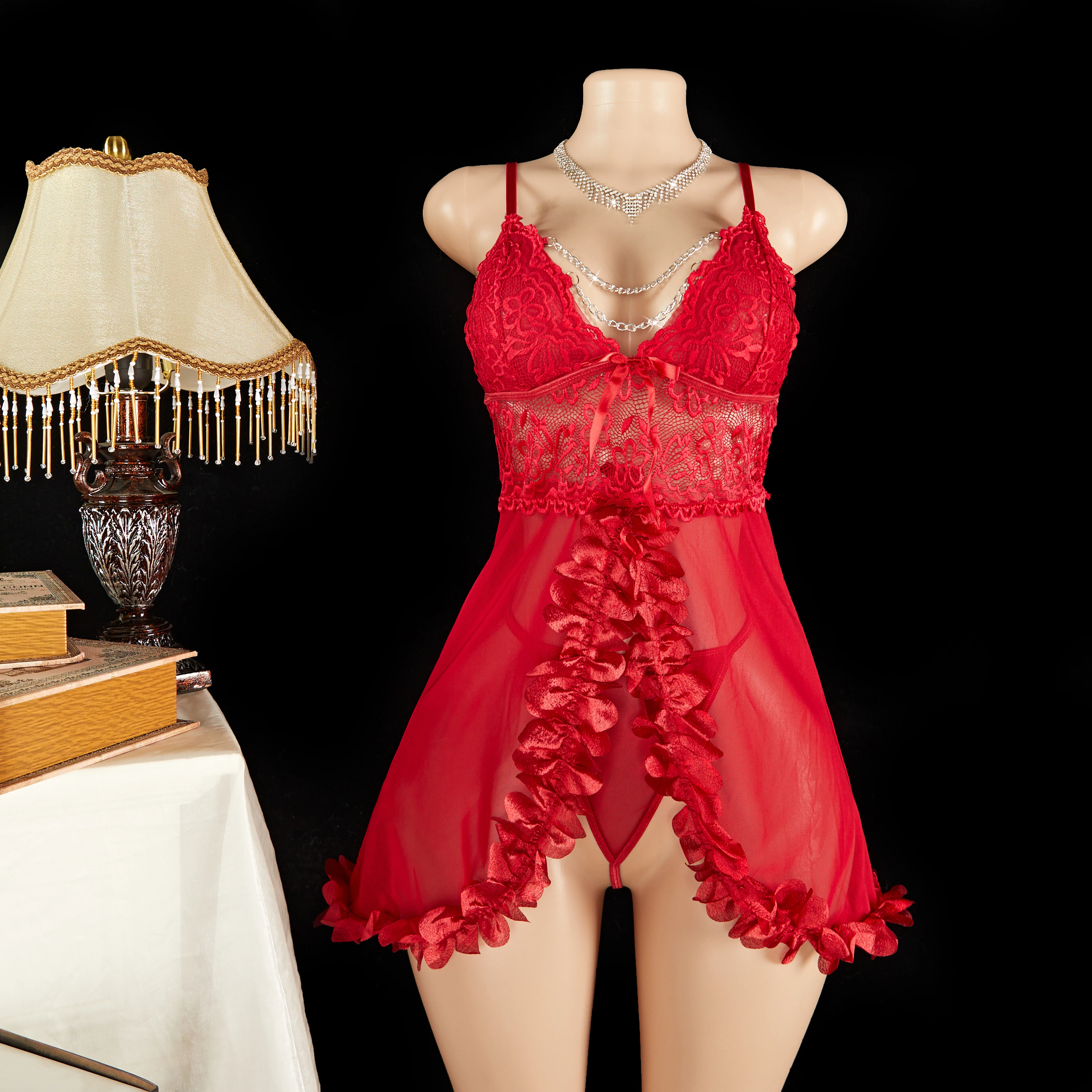 

Women's Lencerias Tulle Suspenders Exquisite Lace V-Neck Underwear Semi Transparent Thong Dress Set Females Lingerie Nightgowns