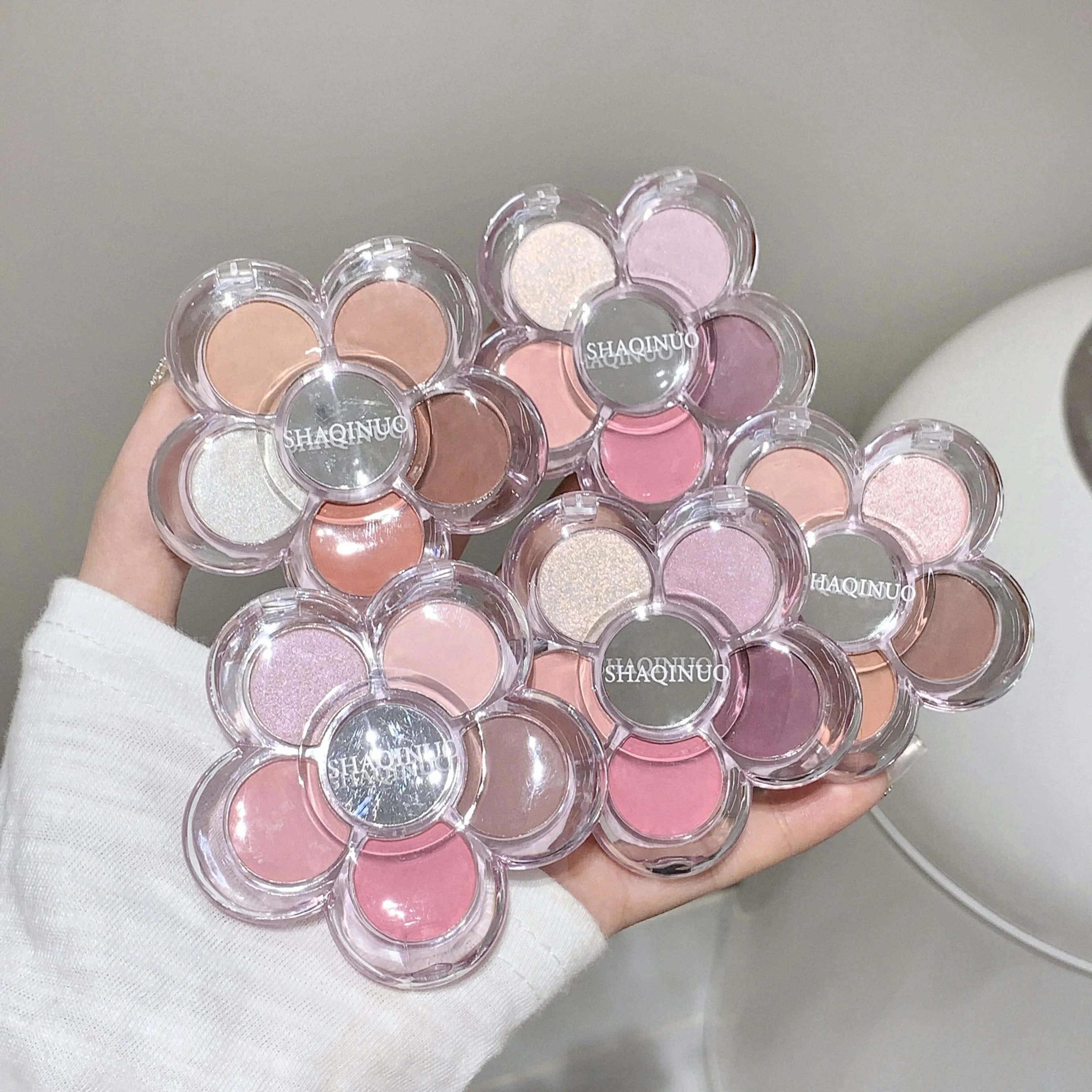 6色の花柄アイシャドウパレット マット ゲゲベア パール調アースカラー スパンコール 長持ちアイシャドウ＆コントゥアパレット