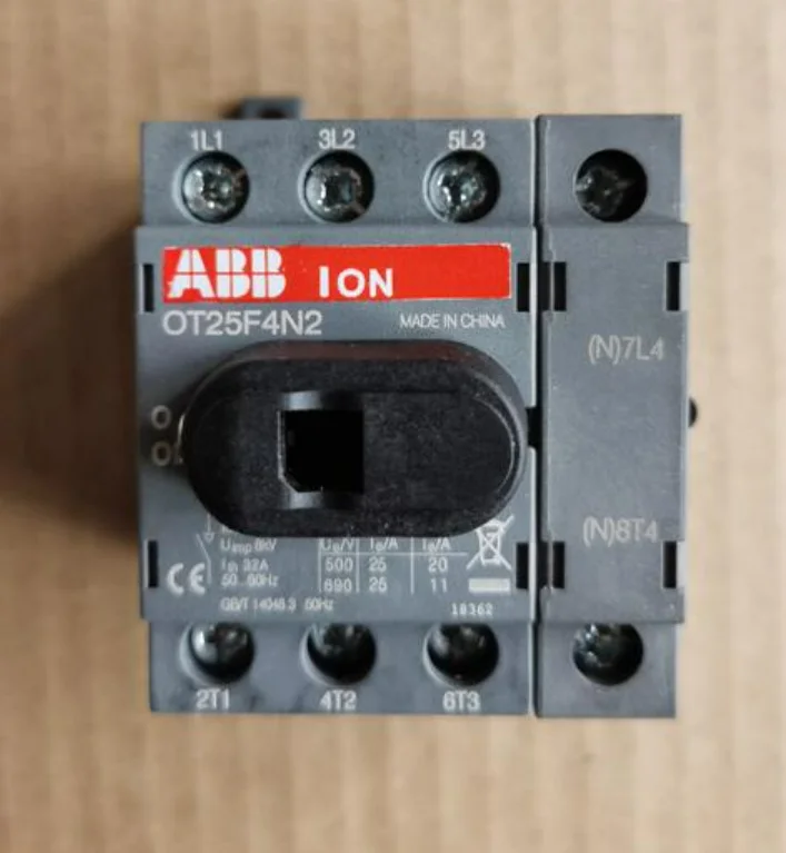 

Оригинальный изоляционный переключатель ABB OT25F4N2 25A # F2, 1 шт.