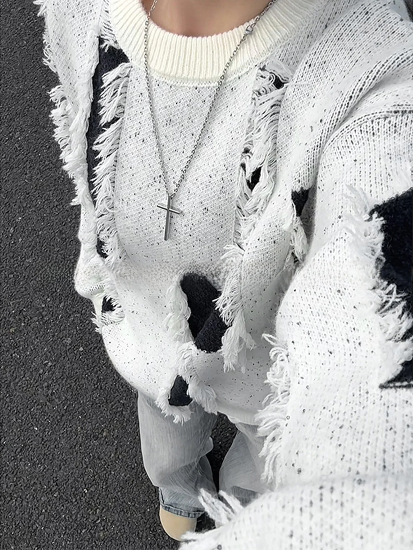 

Белый вязаный свитер с бахромой и круглым вырезом для мужчин, повседневный, для ношения под одеждой, в стиле Lazy Sle, модный бренд, осенний сезон, стандартный крой