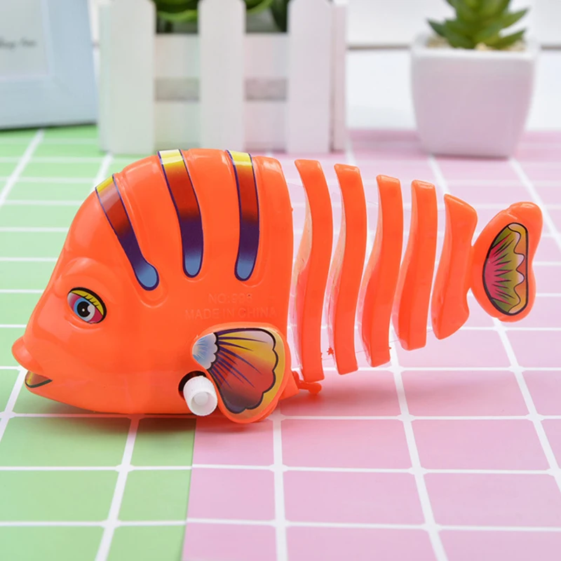 Children\'s Clockwork Swinging Cartoon Fish Toys Fish Swimming Bathtub Toys Parent-child Interaction Toys Baby Puzzle Animal Toy