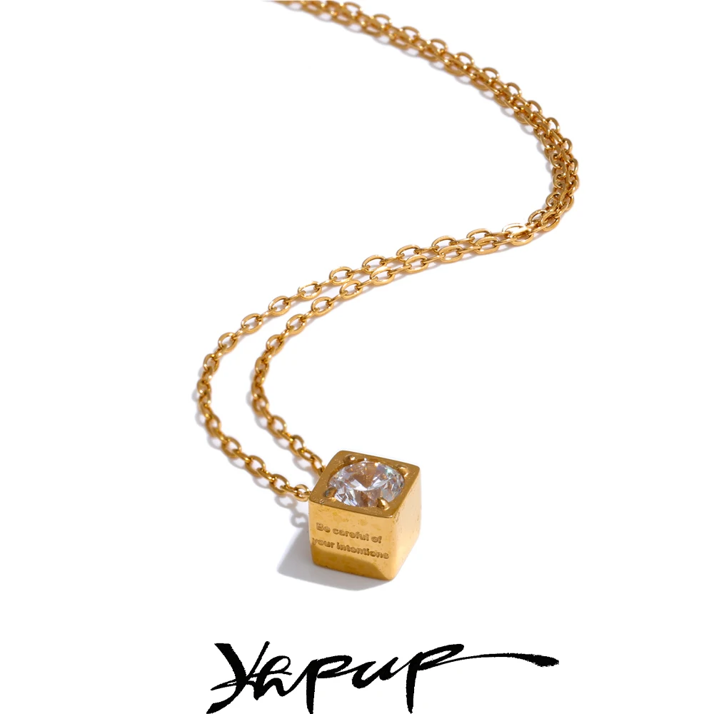 Yhpup « soyez prudent de votre Intention » collier carré délicat en acier inoxydable brillant zircone cubique pendentif bijoux chics