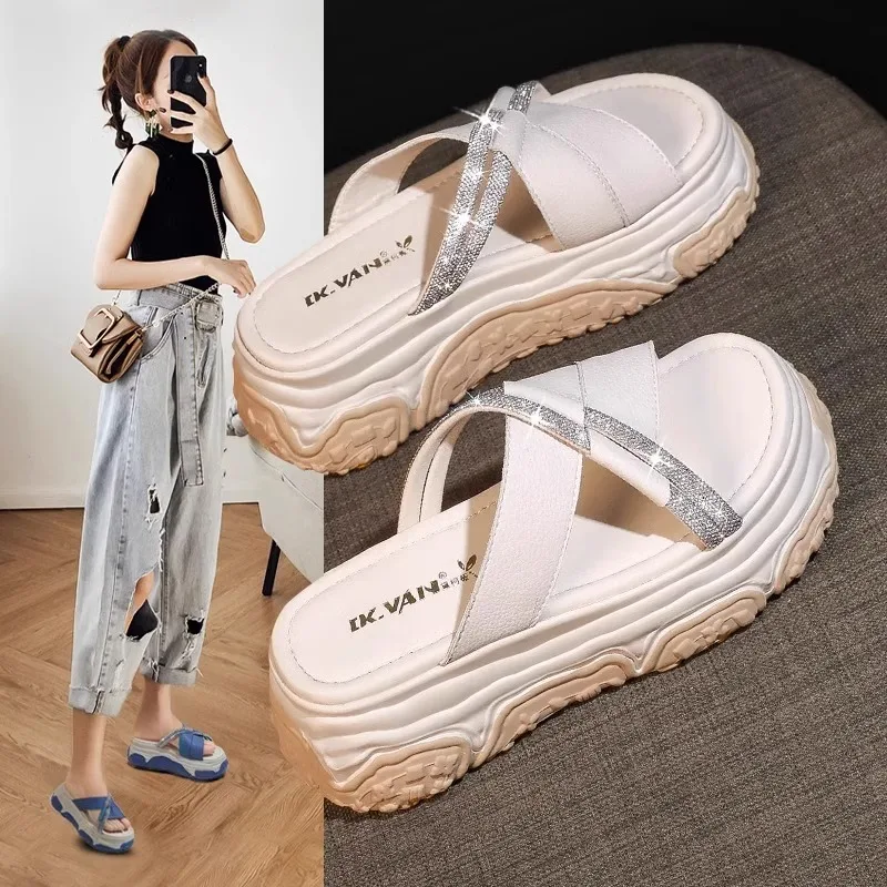 Female Shoes House Slippers Platform Luxury Slides Med Summer Clogs Woman 2024 Designer Soft Beach Flat Microfiber Casual Bonded