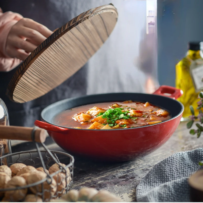 Enamelled Cast Iron Vintage Thickened Woks Non-coated Non-stick Pans Small Household Binaural Iron Wok with Wooden Lid