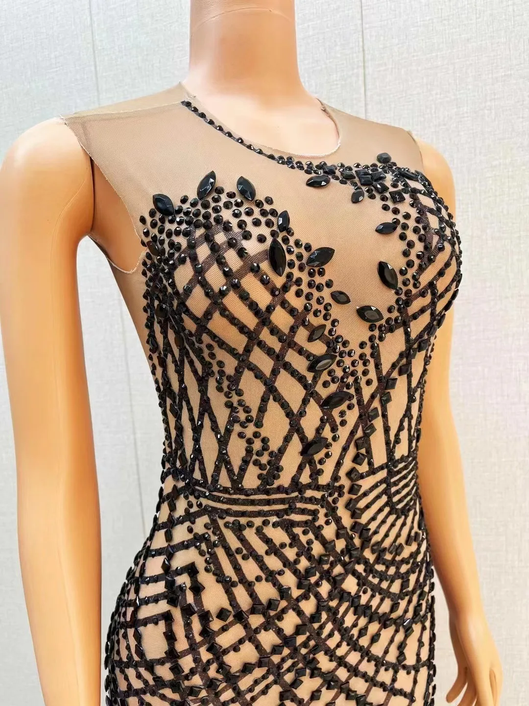 Robe Sexy en Maille Transparente avec Strass Noirs, Tenue de brev, Design de Mode, Costume de Soirée et d'Anniversaire