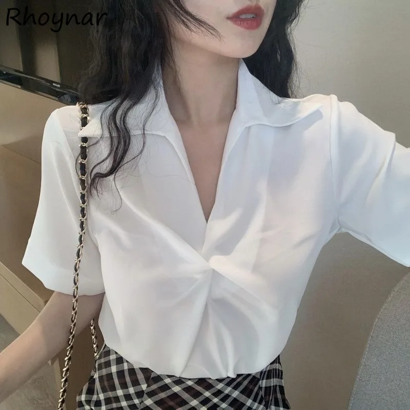 

Solid V-neck Blouse Women Folds Design Turn Down Collar Short Sleeve Loose Retro Korean Style Office Lady All-match Stylish Cozy